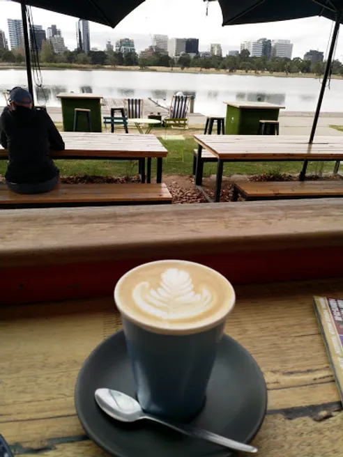 Boatshed Cafe in Albert Park